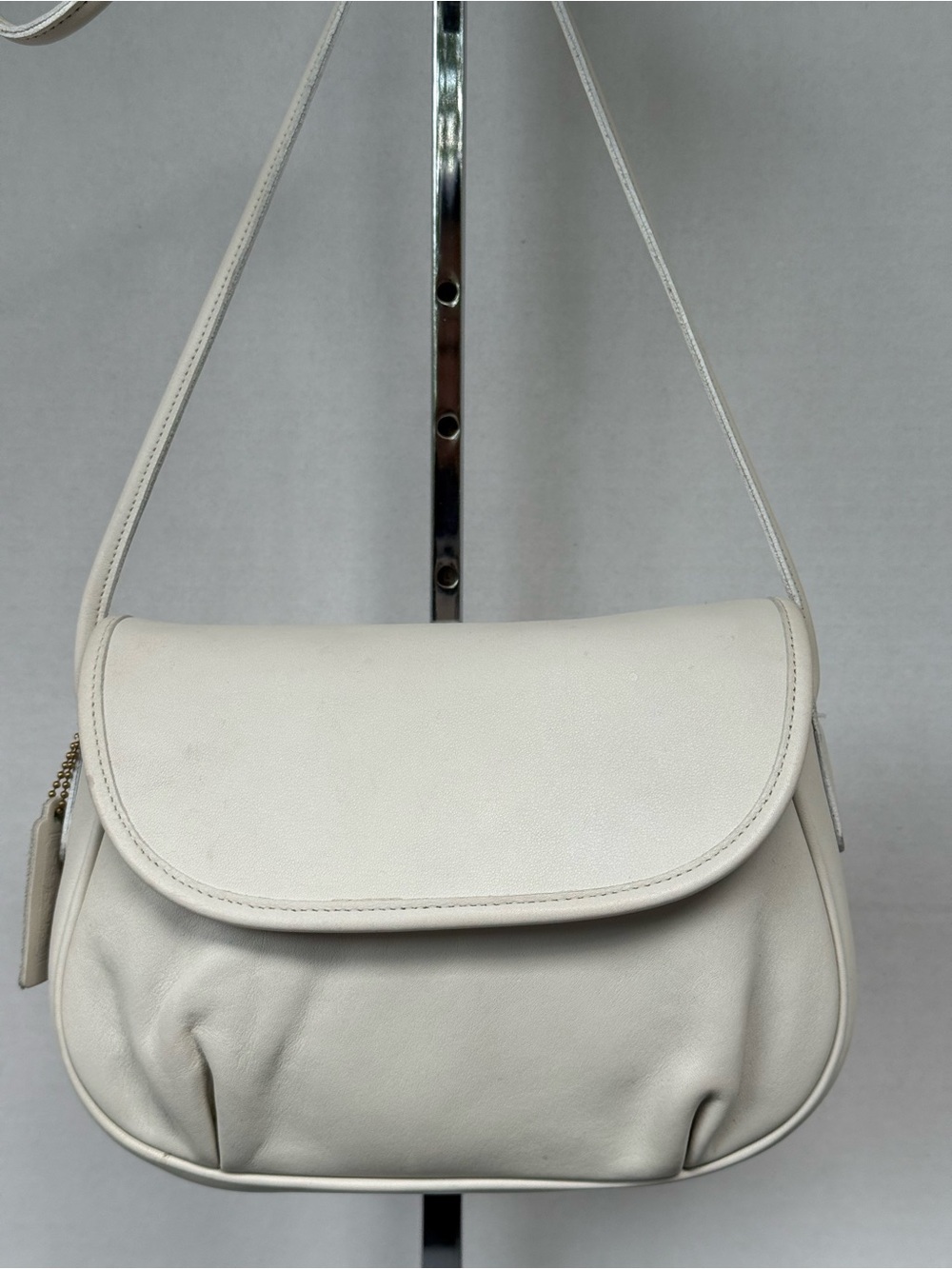 COACH Vintage Cafe Bag Lightweights Glovetanned Cowhide Leather Bone